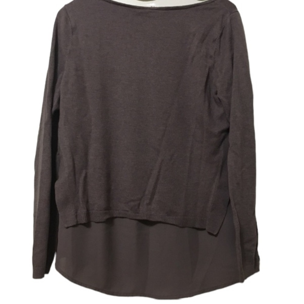 The Limited Size Small lightweight knit sweater